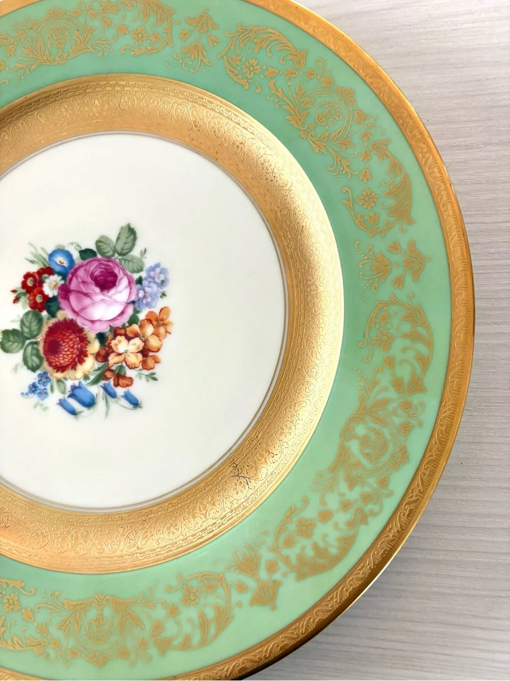 Vintage Thomas Bavaria Gold & Green Stunning Plate